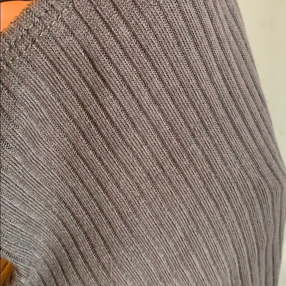 Backless Knit Dress - Picture 4 of 4